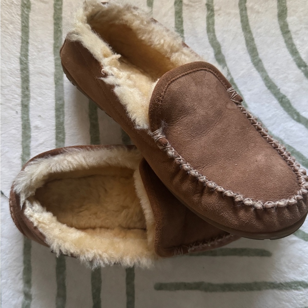 L.L. Bean Brown Suede Moccasins Slippers